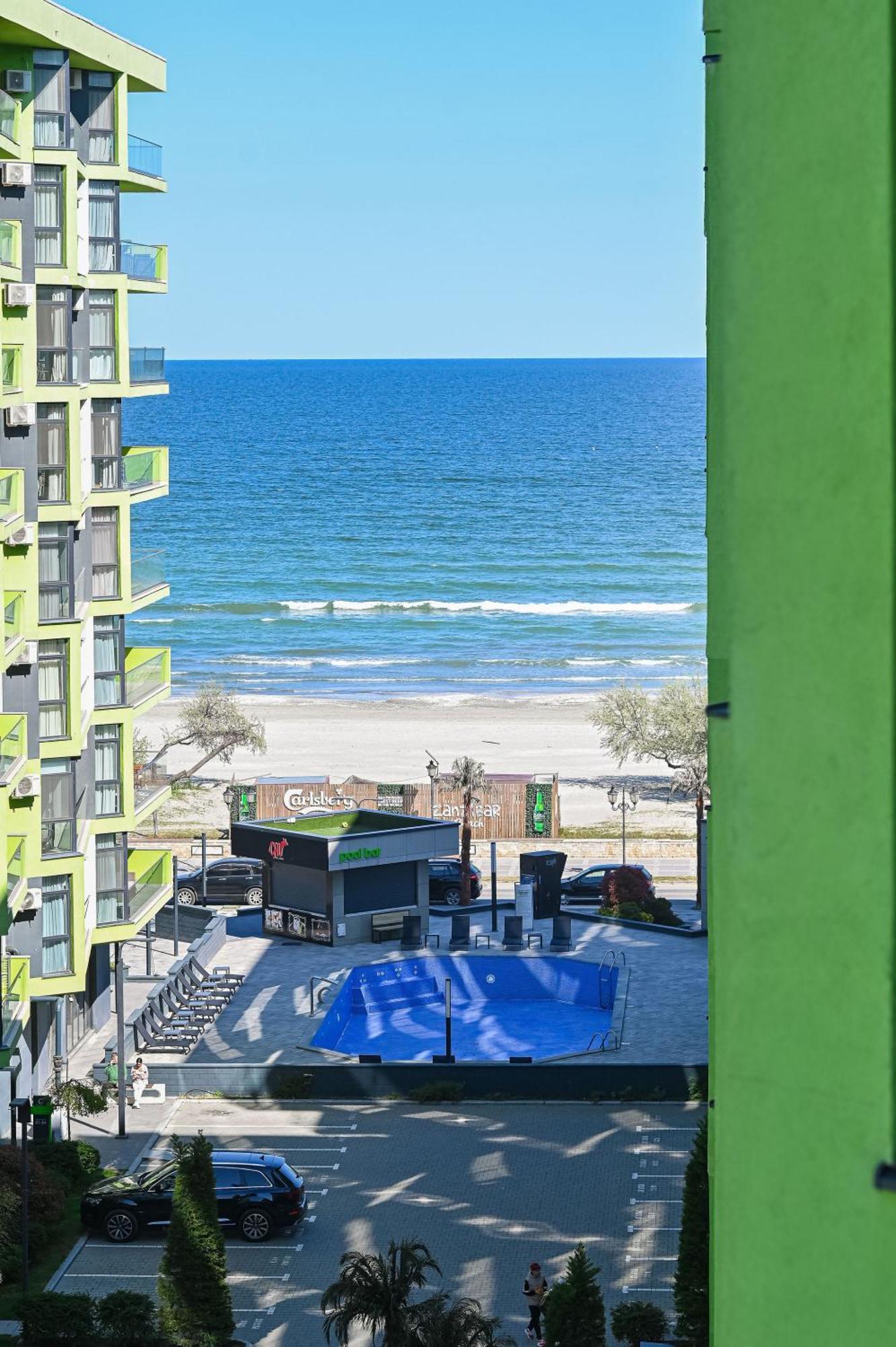 Sophie Apartment Spa N Pool Beach Resort Năvodari Екстериор снимка